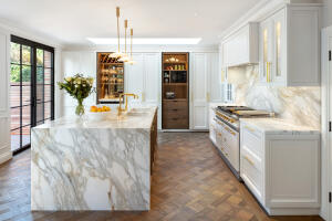 B 12 Private TownHouse London 01